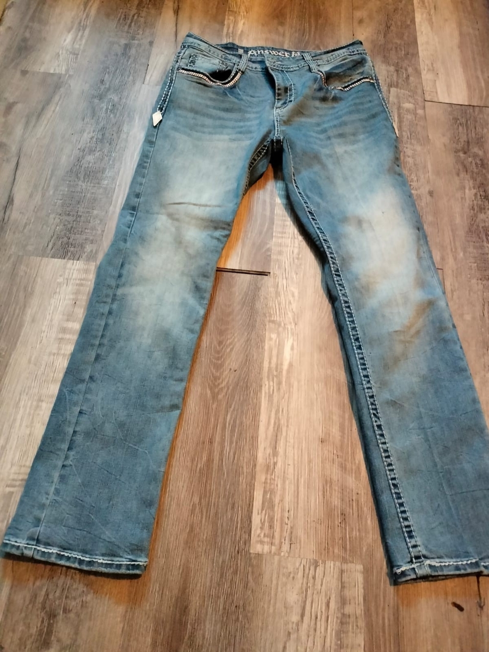 Light Wash Women's Flare Jeans - Casual Mid-Rise